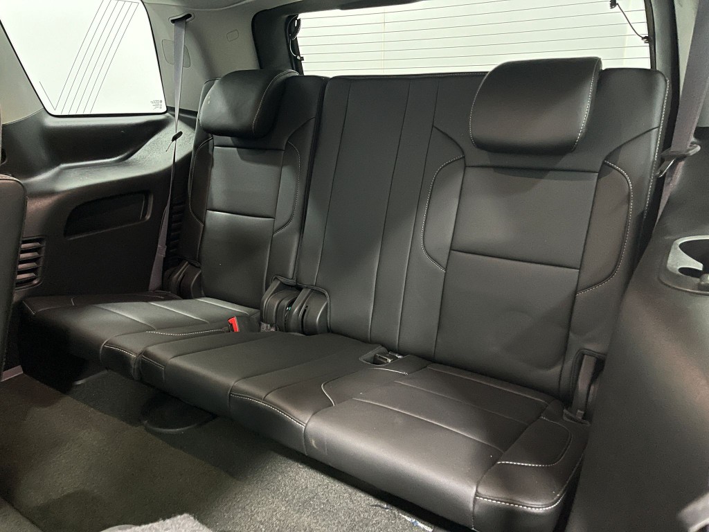 2016 Chevrolet Tahoe Image 32
