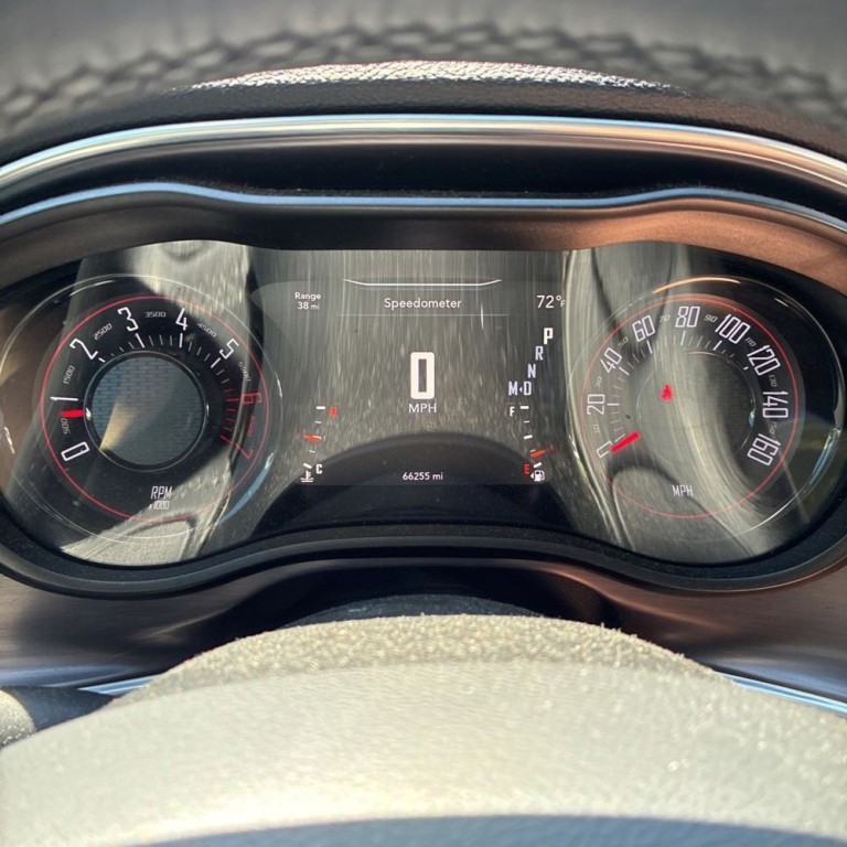 2016 Dodge Challenger Image 7