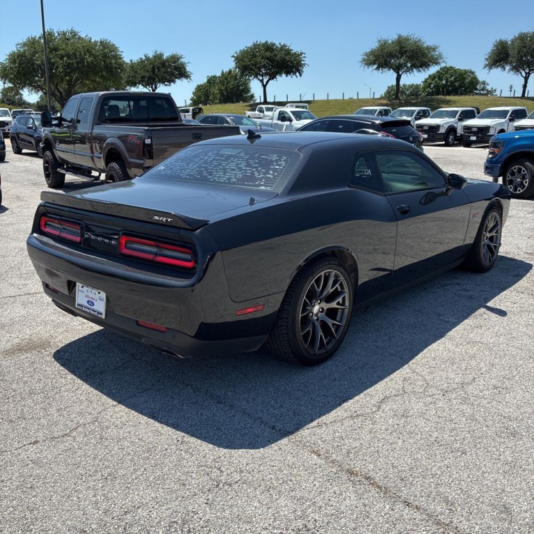 2015 Dodge Challenger Image 3