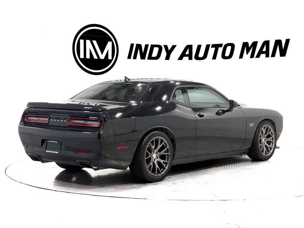 2015 Dodge Challenger Image 4