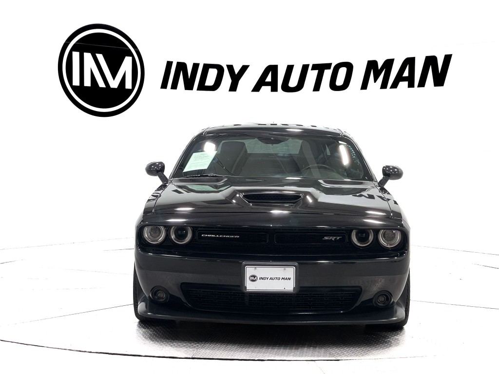 2015 Dodge Challenger Image 9