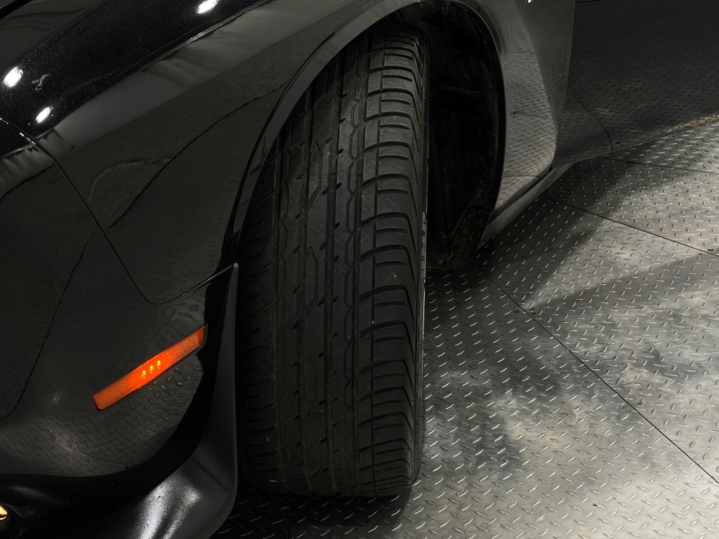 2015 Dodge Challenger Image 34