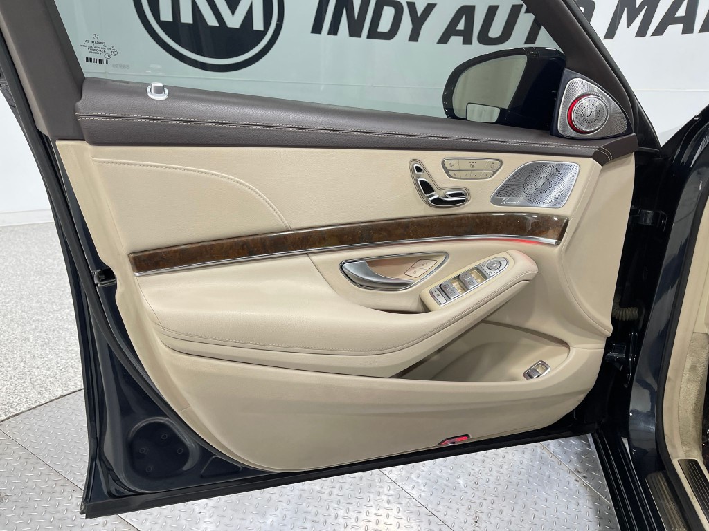 2015 Mercedes-Benz S-Class Image 15