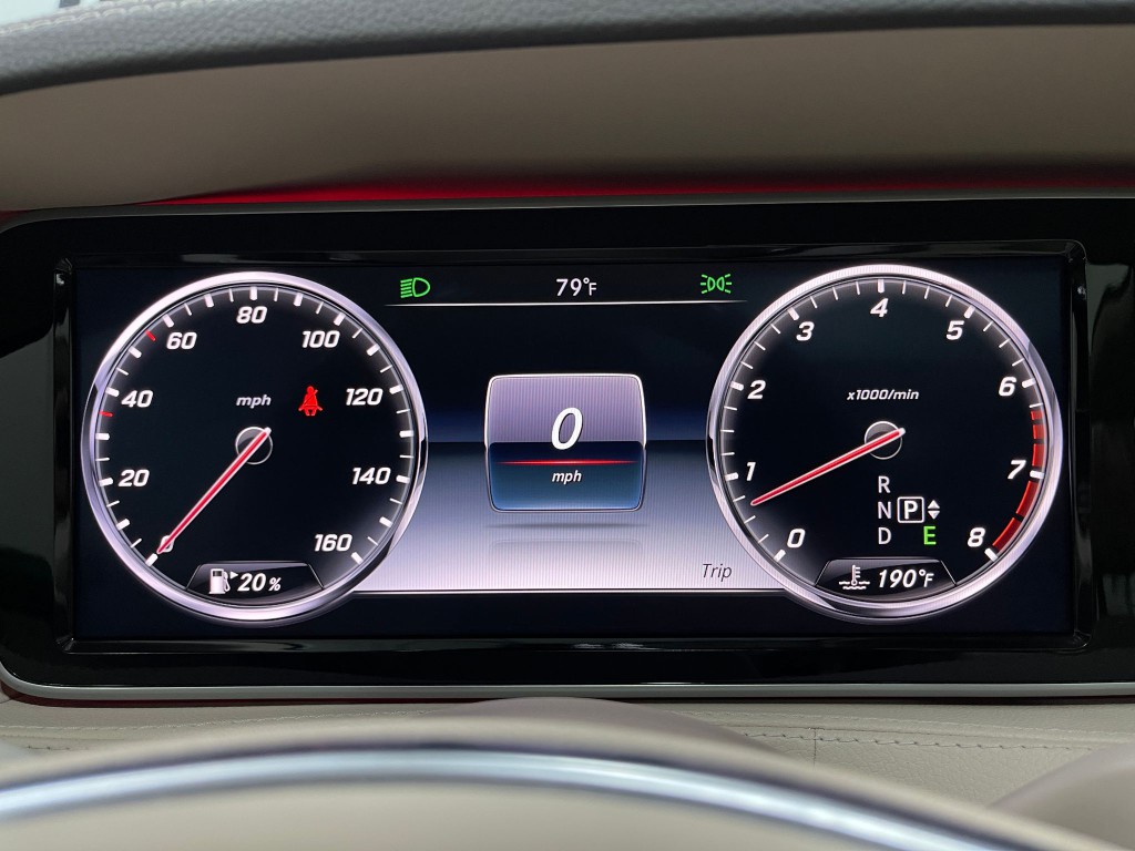 2015 Mercedes-Benz S-Class Image 23