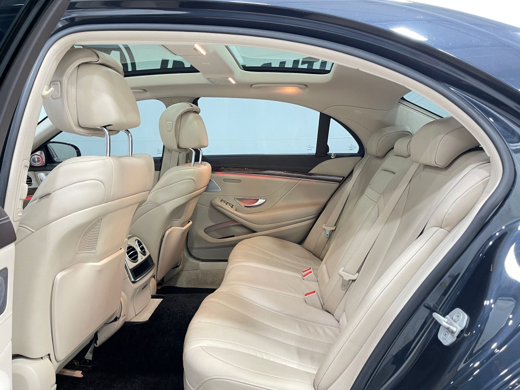 2015 Mercedes-Benz S-Class Image 31