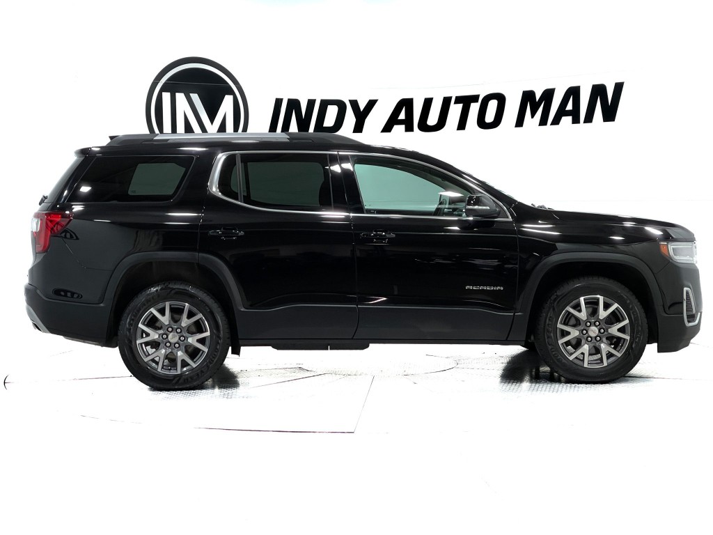 2023 GMC Acadia Image 3
