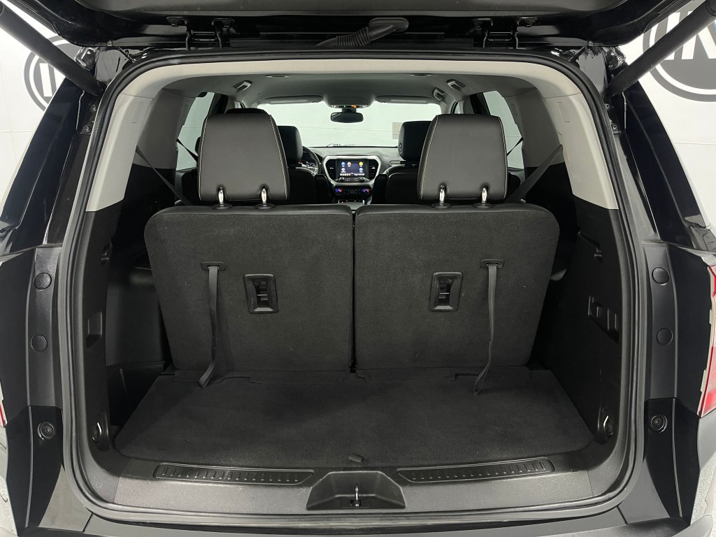 2023 GMC Acadia Image 27