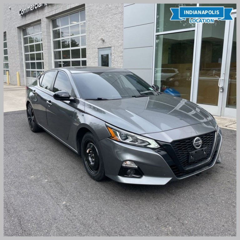 2022 Nissan Altima Image 1