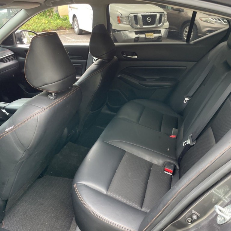 2022 Nissan Altima Image 11
