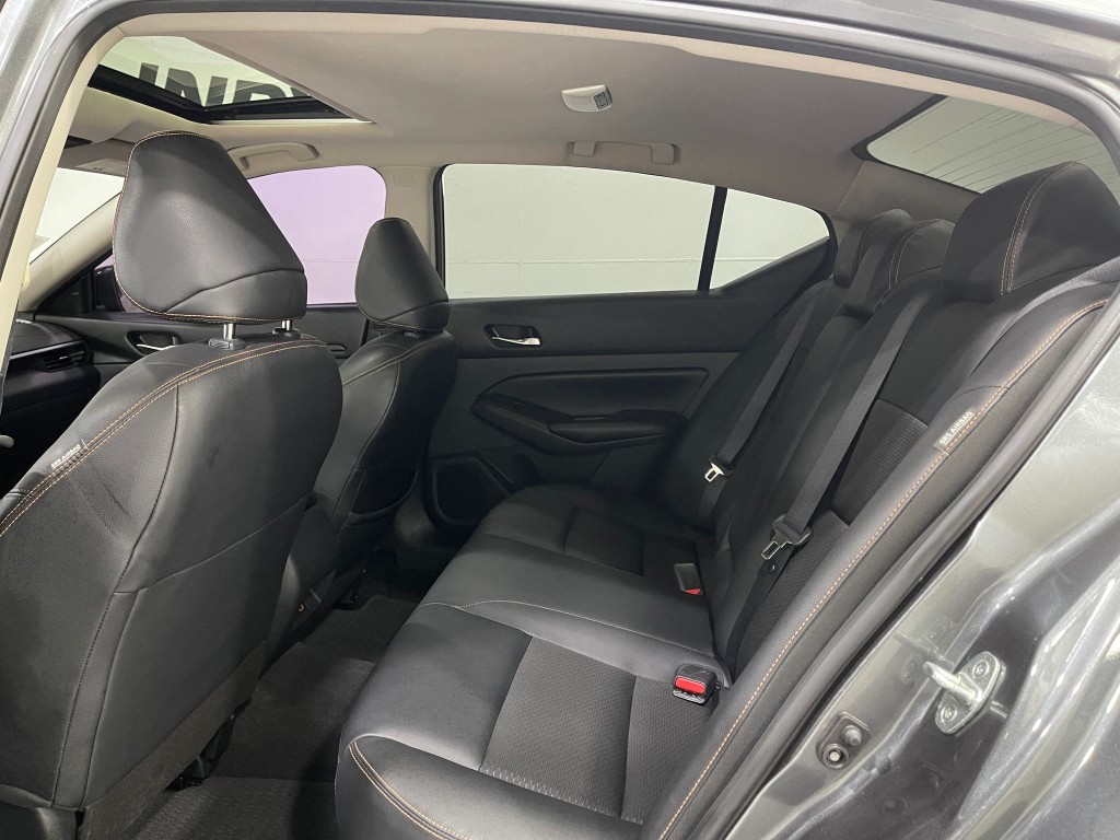 2022 Nissan Altima Image 28