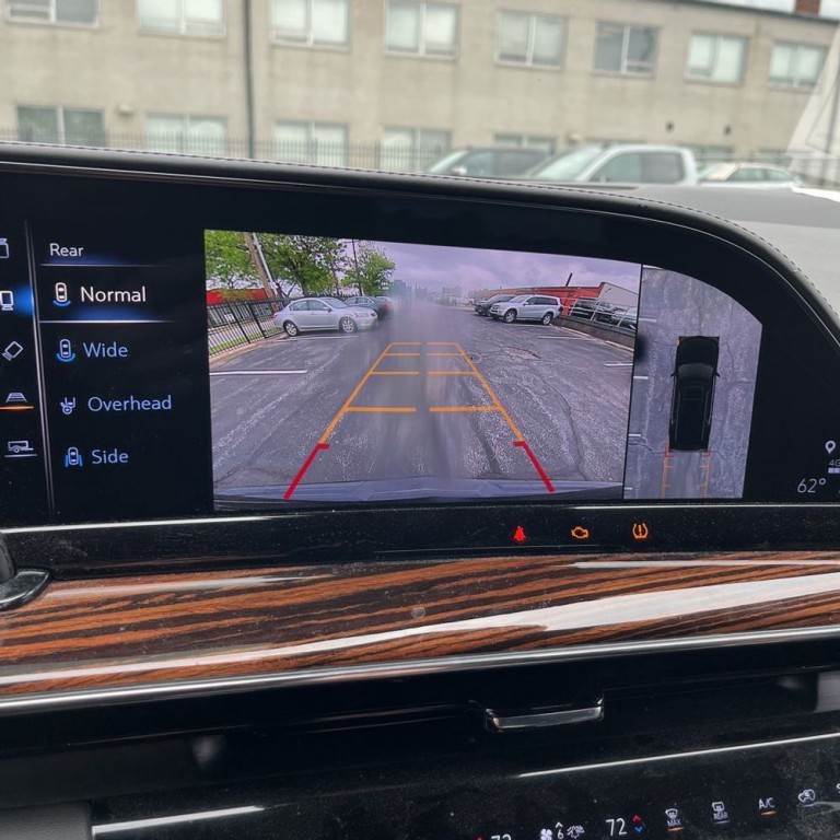 2021 Cadillac Escalade Image 10
