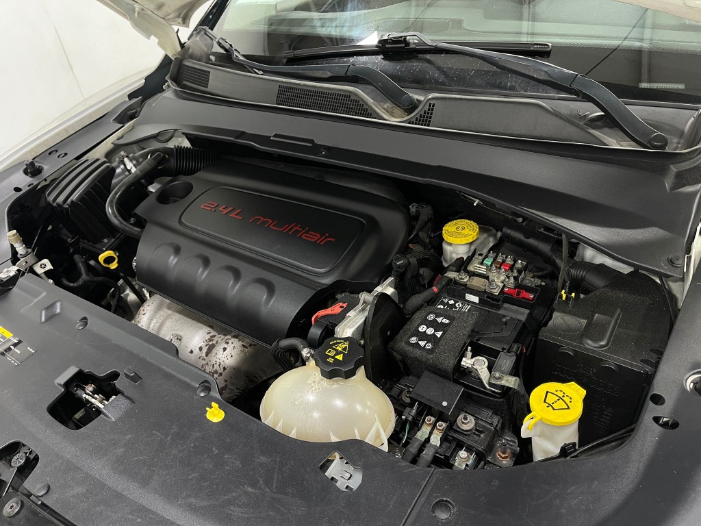 2019 Jeep Compass Image 28