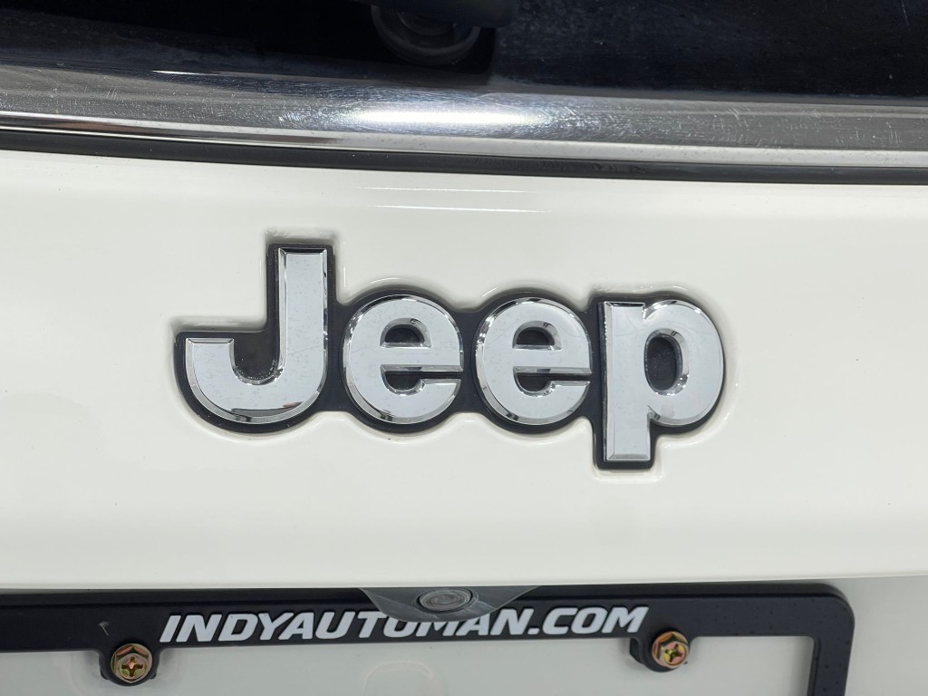 2019 Jeep Compass Image 38