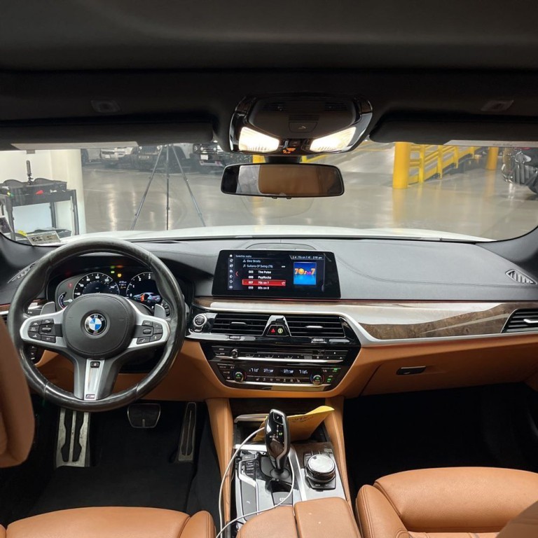 2018 BMW 5 Series Image 7
