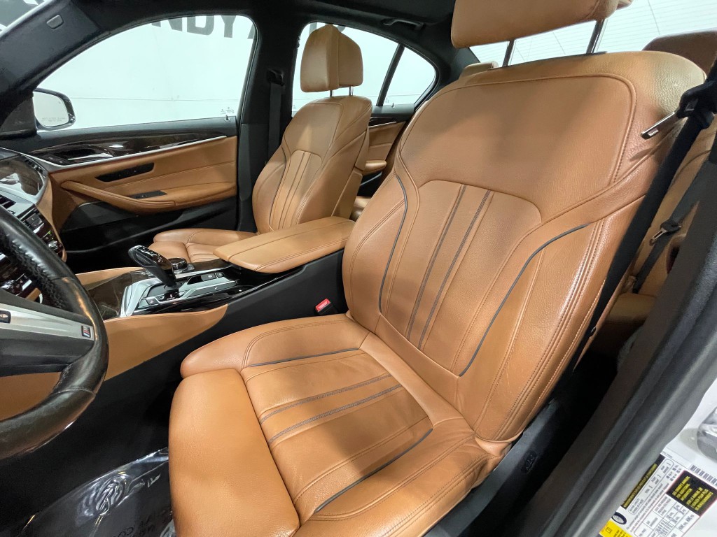 2018 BMW 5 Series Image 14