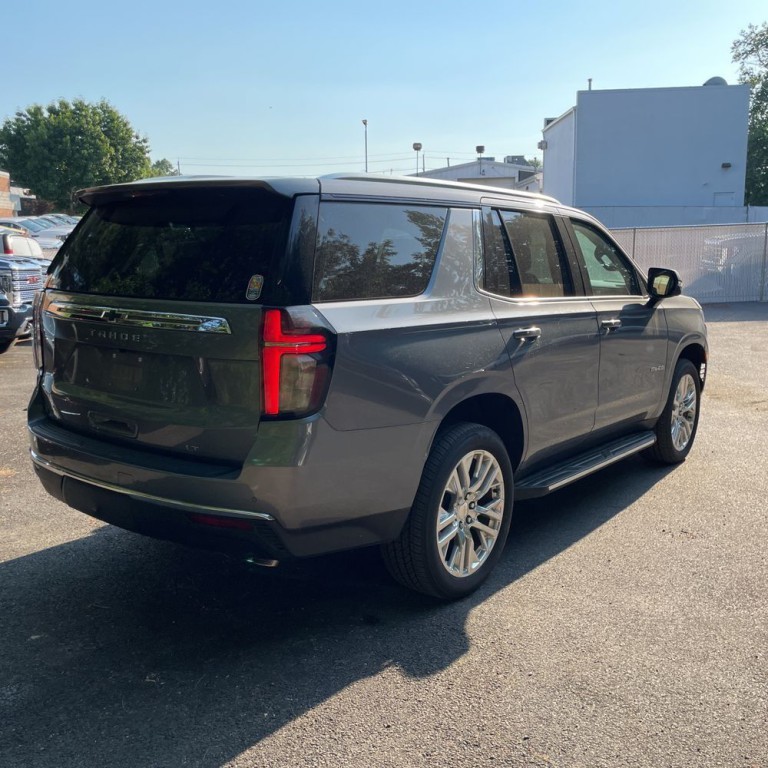 2021 Chevrolet Tahoe Image 3