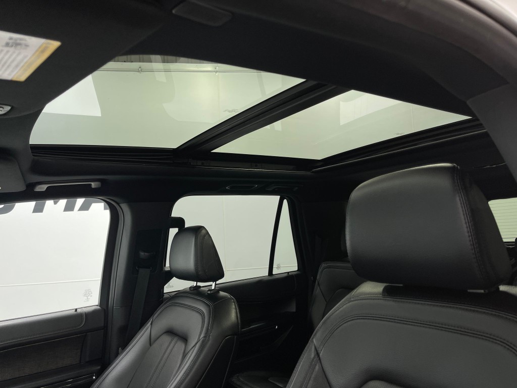 2021 Ford Expedition Image 12