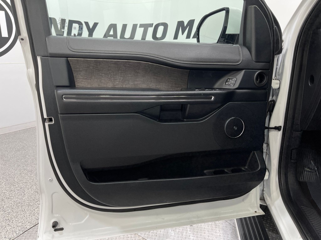 2021 Ford Expedition Image 15