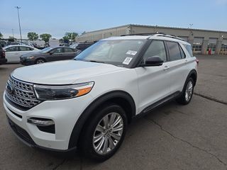 2020 Ford Explorer Image 2