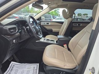 2020 Ford Explorer Image 5