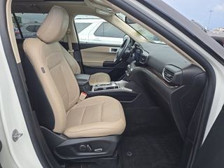 2020 Ford Explorer Image 6