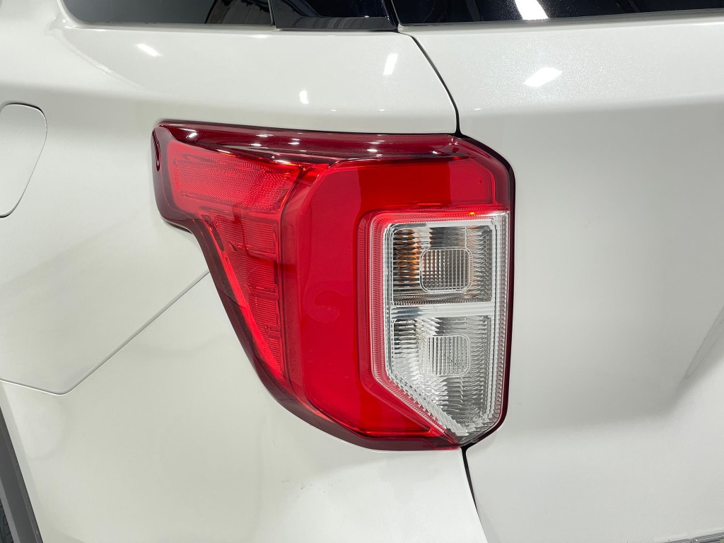2020 Ford Explorer Image 36