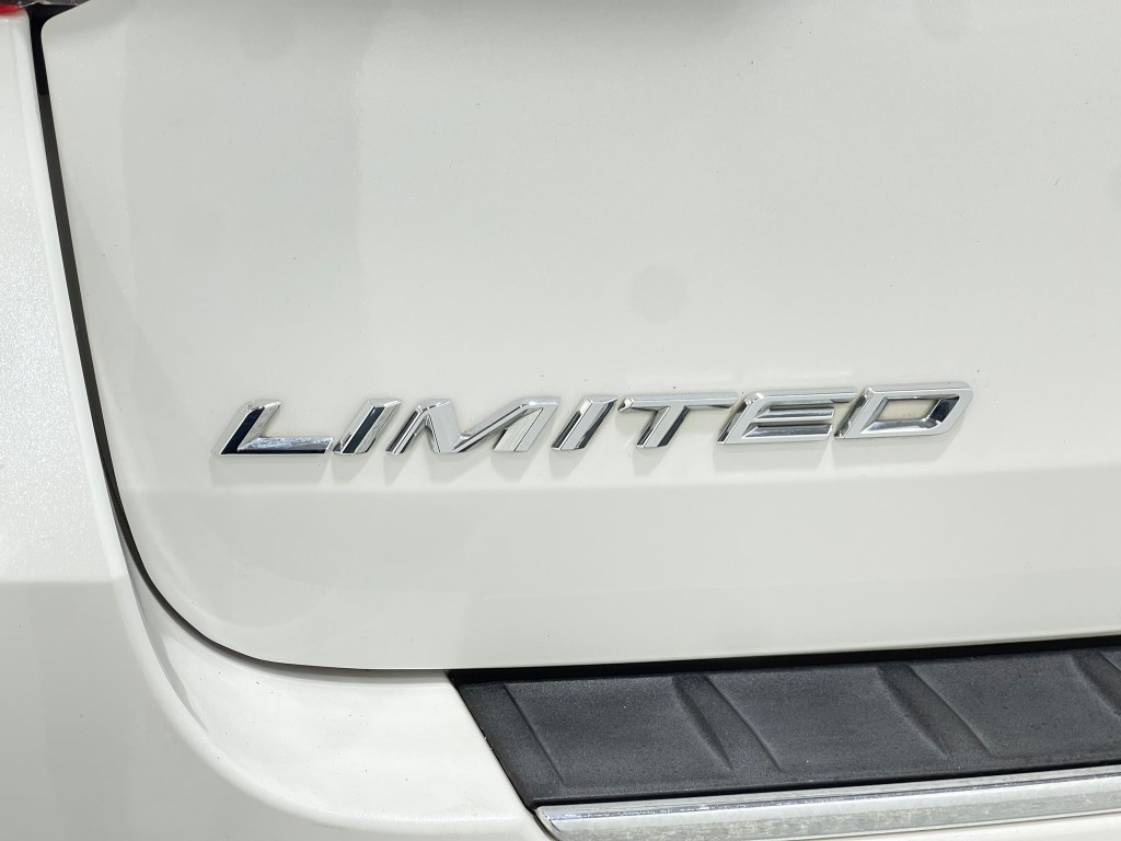 2020 Ford Explorer Image 42