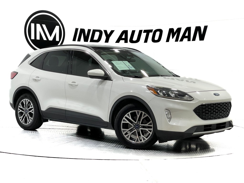 2020 Ford Escape Image 2