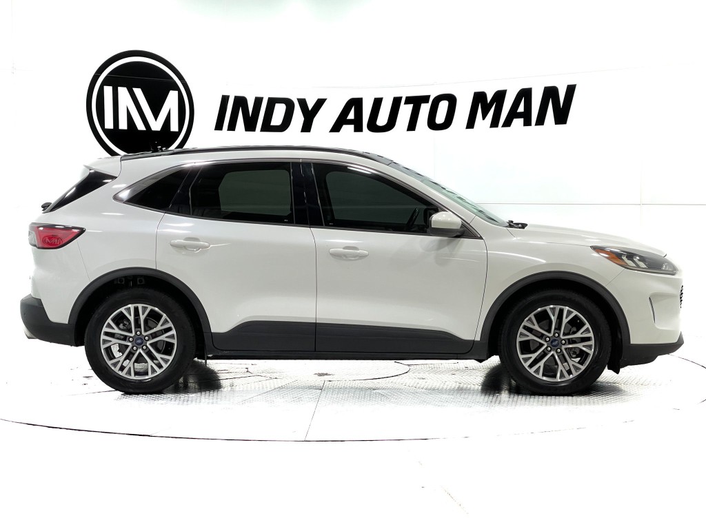 2020 Ford Escape Image 3