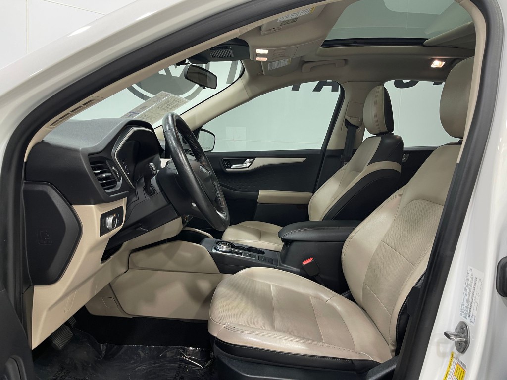 2020 Ford Escape Image 13
