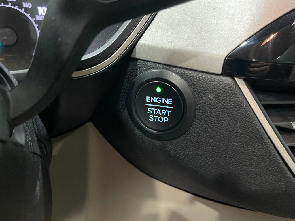 2020 Ford Escape Image 21