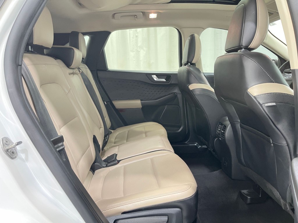 2020 Ford Escape Image 32