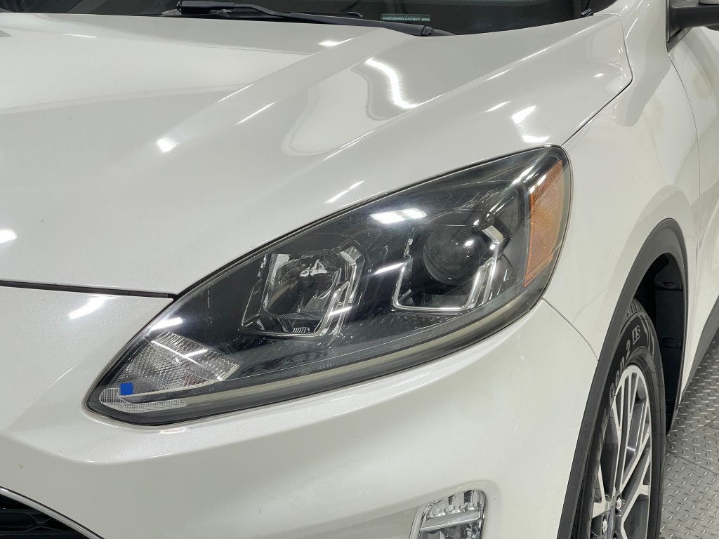 2020 Ford Escape Image 34