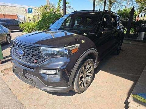 2020 Ford Explorer Image 2