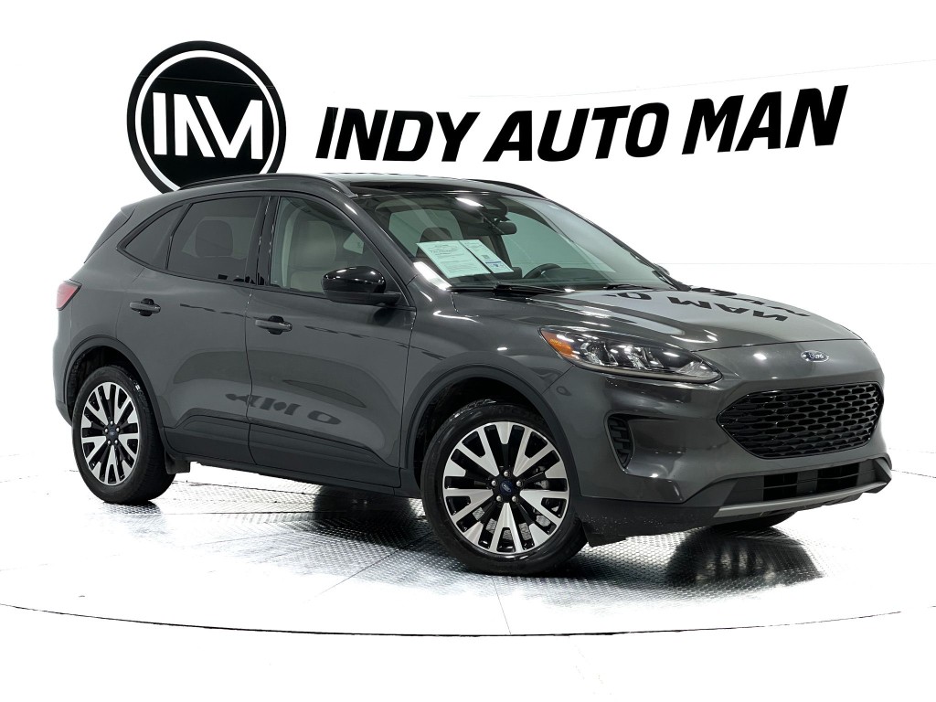 2020 Ford Escape Image 2