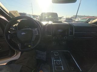 2021 Ford Expedition Image 8