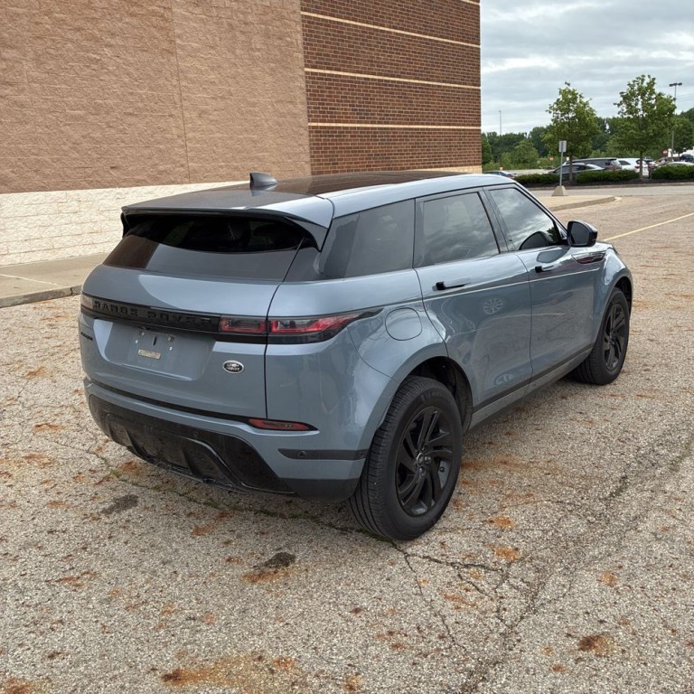2021 Land Rover Range Rover Evoque Image 3