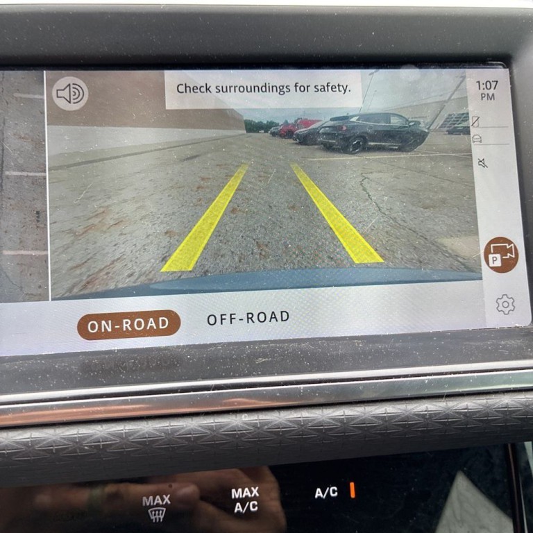 2021 Land Rover Range Rover Evoque Image 11