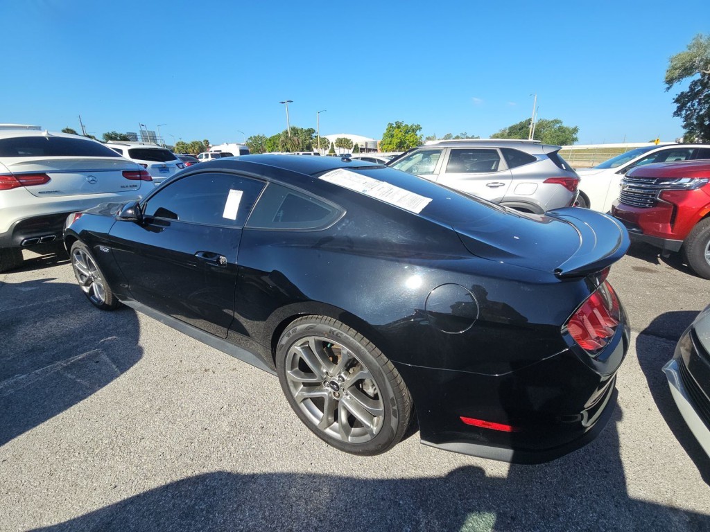 2019 Ford Mustang Image 6