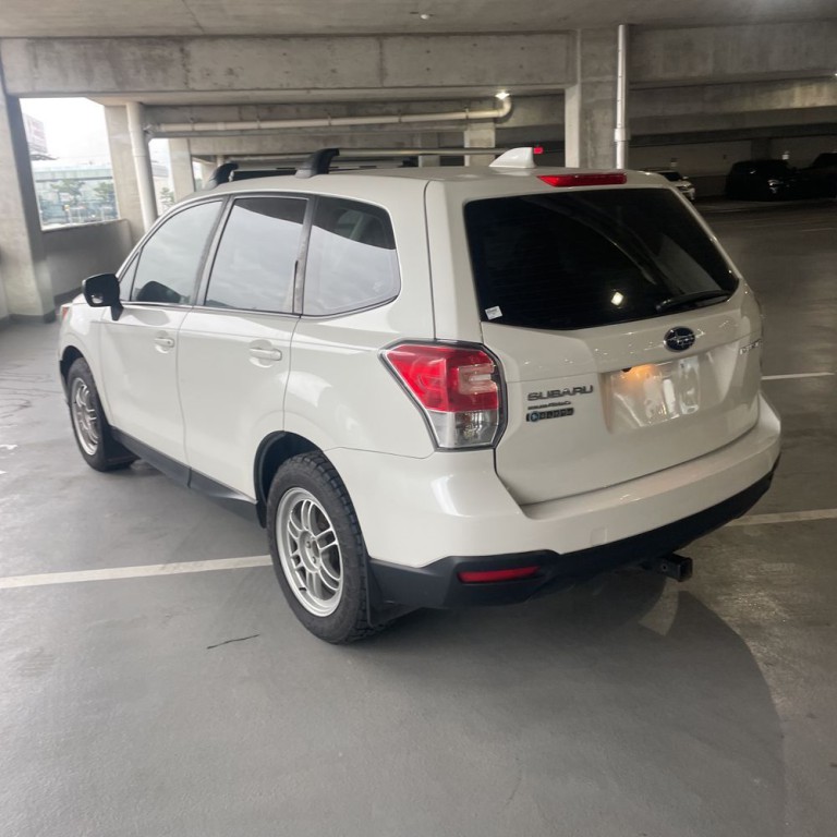 2018 Subaru Forester Image 4