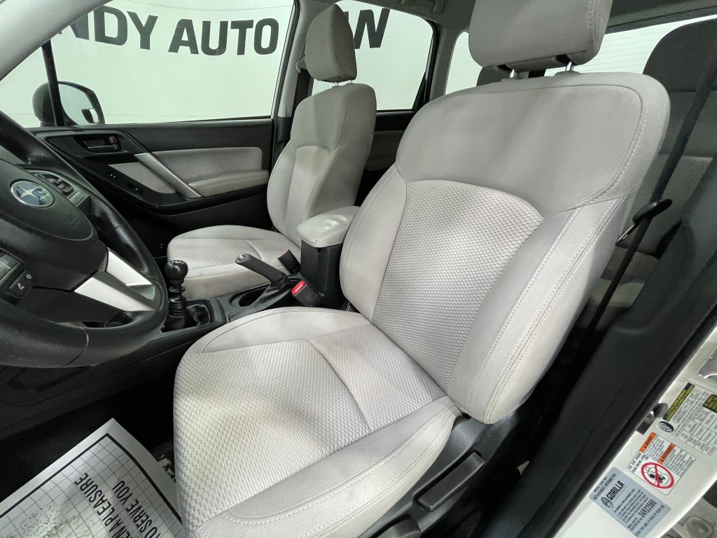 2018 Subaru Forester Image 11