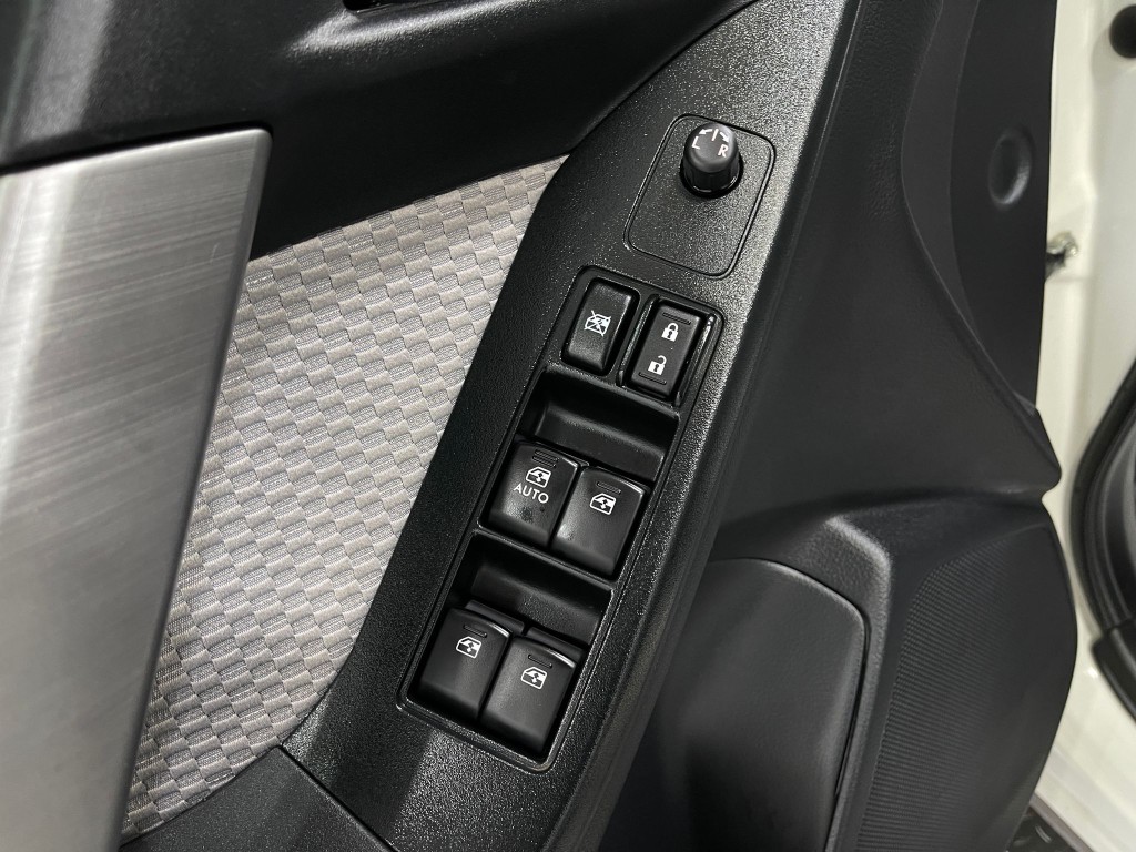 2018 Subaru Forester Image 13