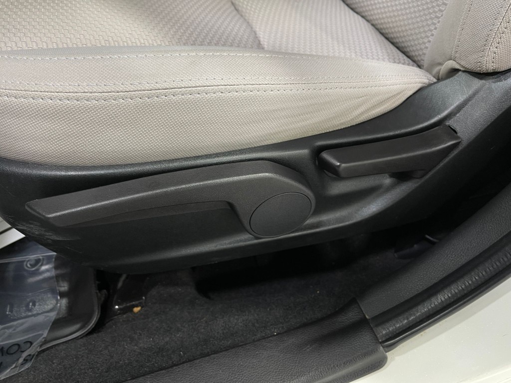 2018 Subaru Forester Image 14