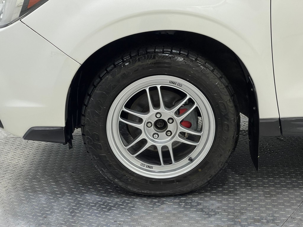 2018 Subaru Forester Image 32