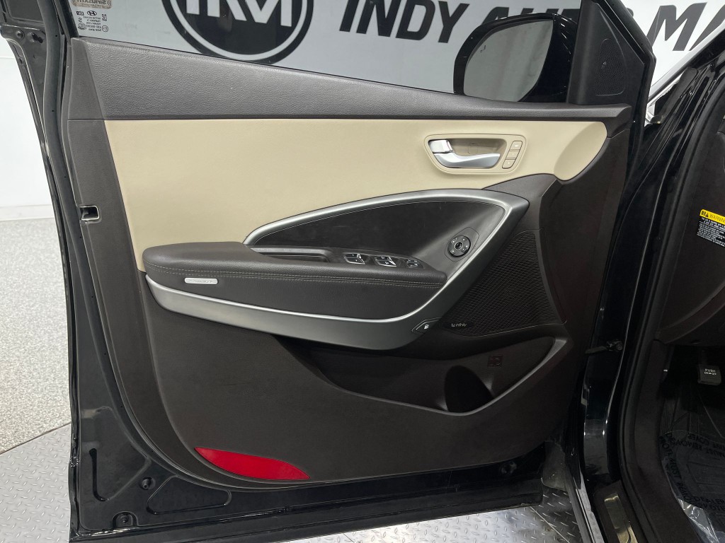 2018 Hyundai Santa Fe Image 15