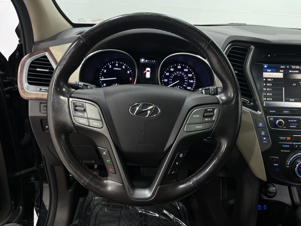 2018 Hyundai Santa Fe Image 22