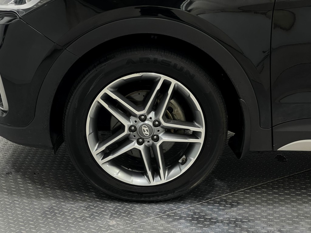 2018 Hyundai Santa Fe Image 37