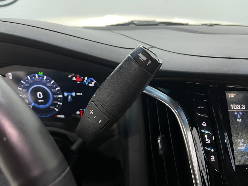 2018 Cadillac Escalade Image 30