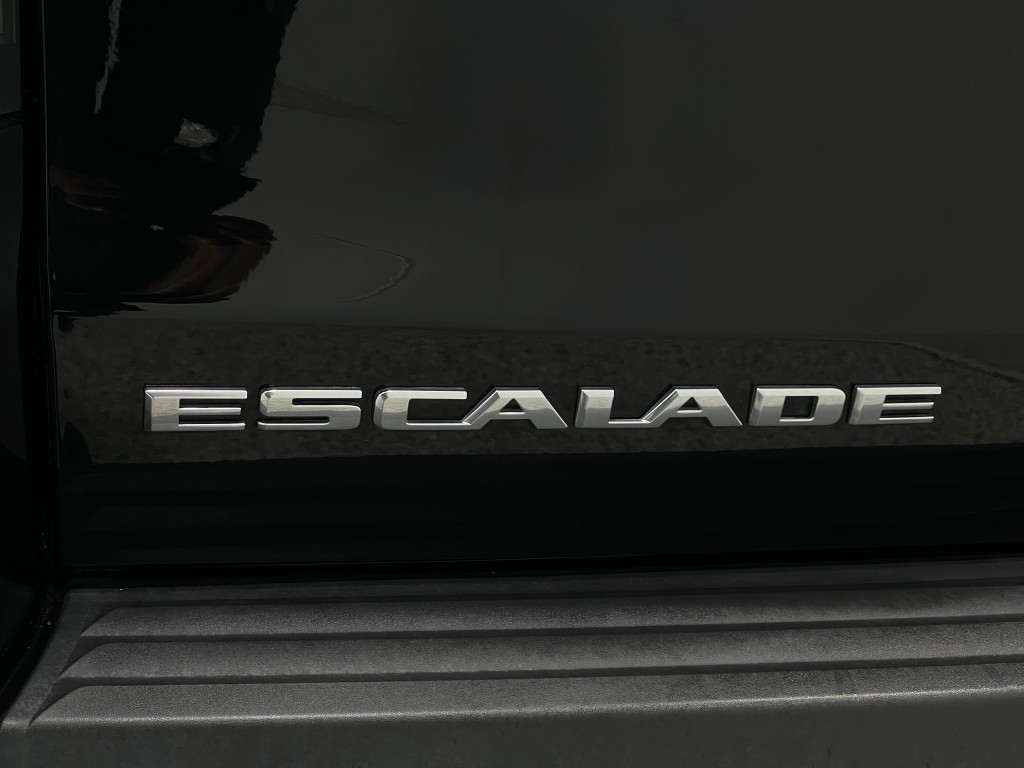 2018 Cadillac Escalade Image 42