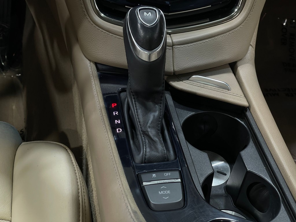2016 Cadillac CTS Image 29